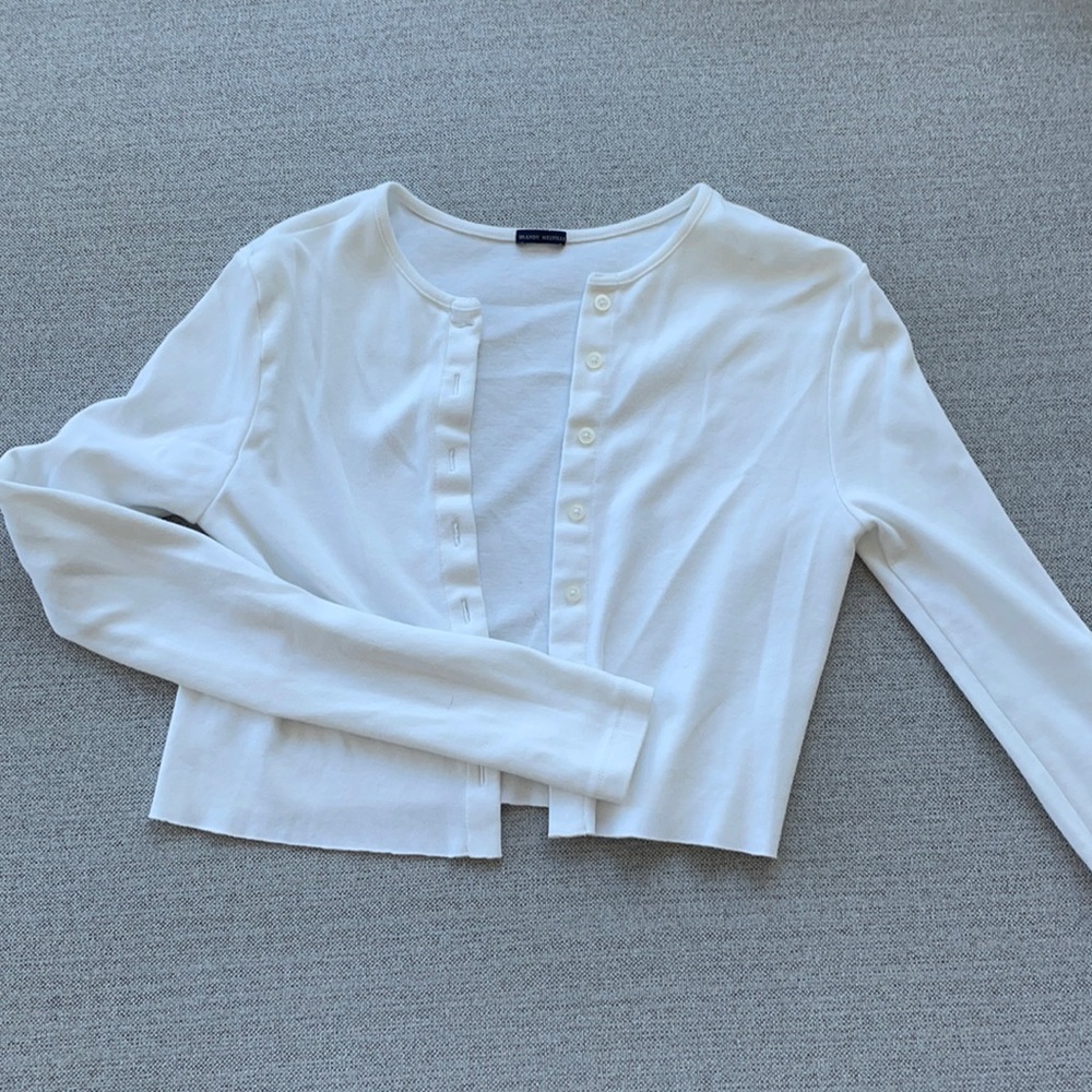 Brandy Melville cute n soft white cardigan